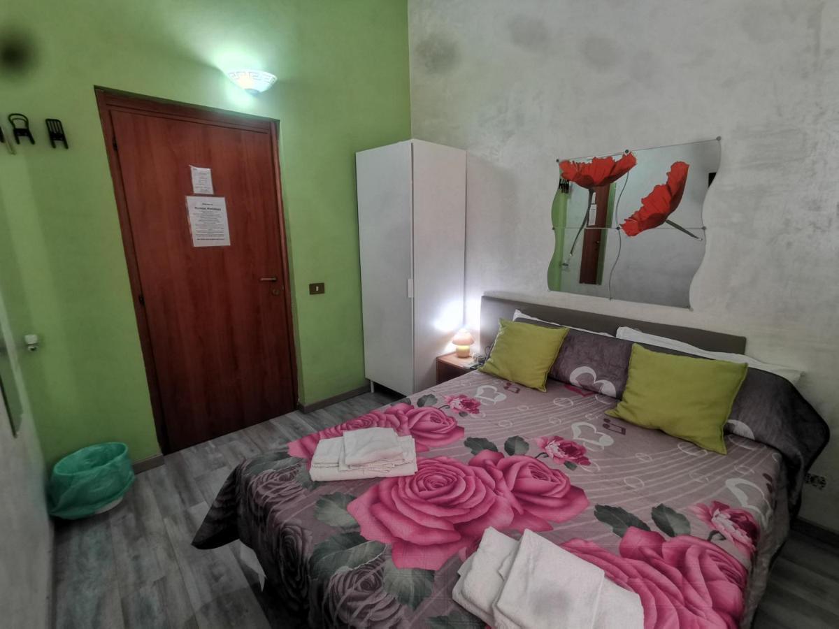 Român Holidays Ngoại thất bức ảnh
