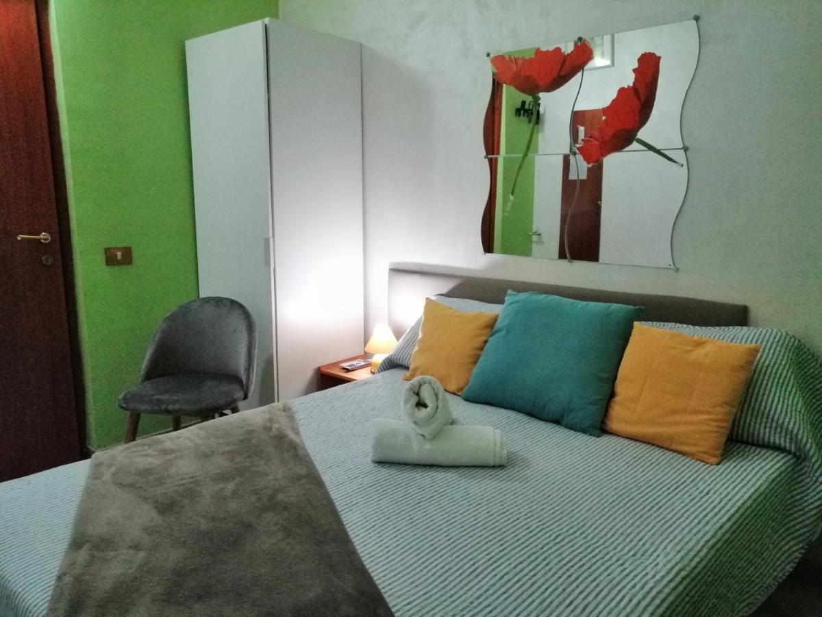 Român Holidays Ngoại thất bức ảnh