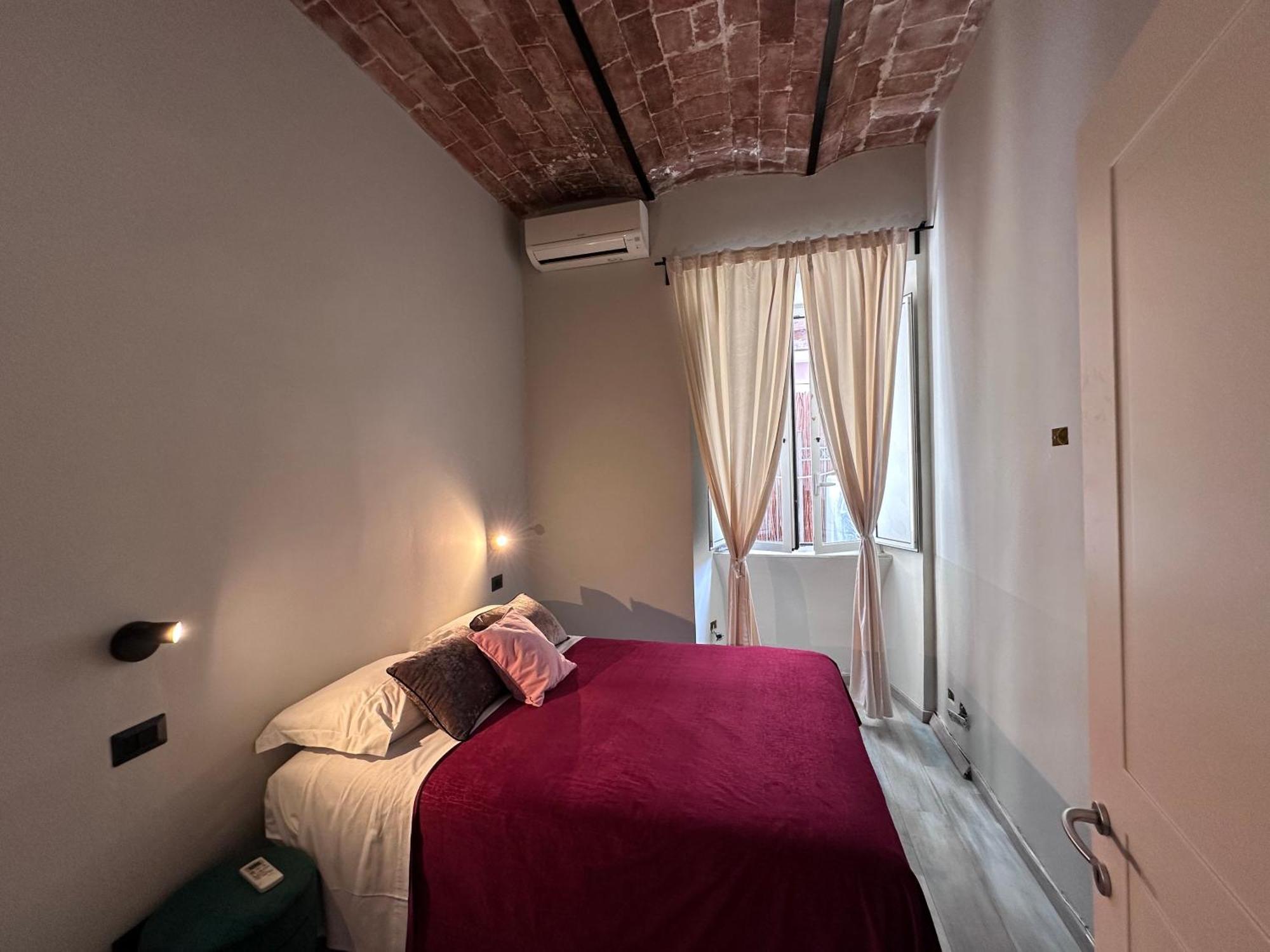 Român Holidays Ngoại thất bức ảnh