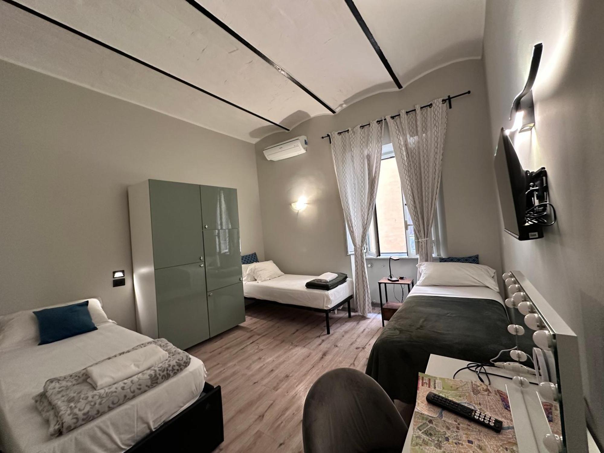 Român Holidays Ngoại thất bức ảnh